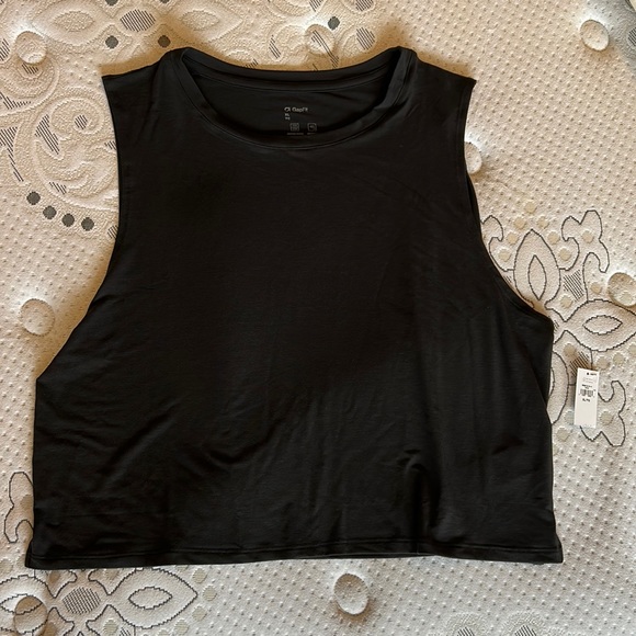 NWT Gap Fit Cropped Muscle Tank - Picture 2 of 5